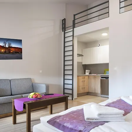 Emaus 3* クラクフ