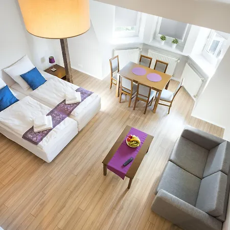 Aparthotel Emaus 3*