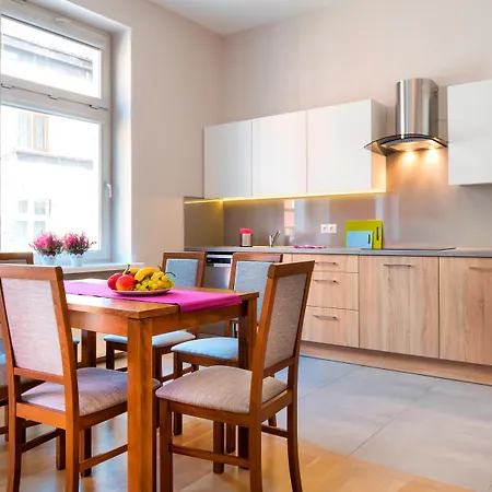 Aparthotel Emaus