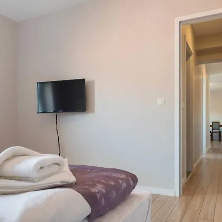 アパートホテル Emaus