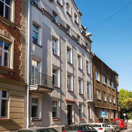 Emaus Aparthotel