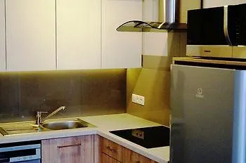 Emaus アパートホテル クラクフ